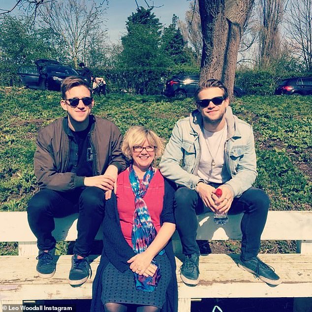 Leo and his brother Gabriel with their mother Jane, who also went to drama school where she met her father.