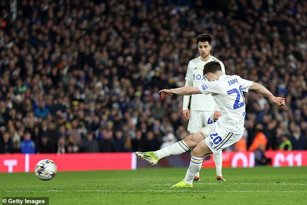 Substitute Daniel James scored in the final minutes to increase Leeds' lead.