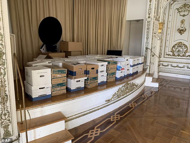 Agents removed boxes of material from Trump's private club during a search prior to his impeachment