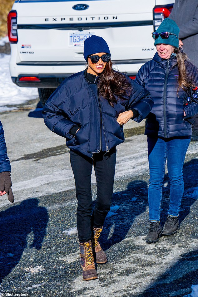Meghan paired her 'Grove' sunglasses from Blender, £58, with her Canadian boots from Kamik