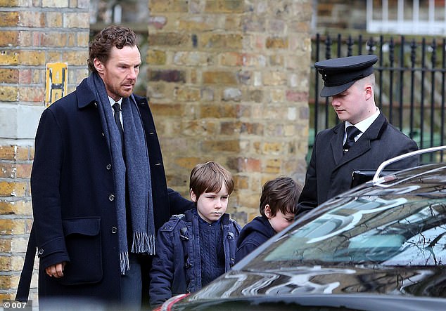 The actor was accompanied by two child stars as he filmed a dramatic scene for his new role, in which he plays a grieving father.