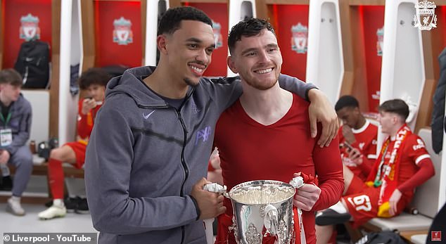 After missing the match due to injury, Trent-Alexander Arnold posed with Andy Robertson after the victory.