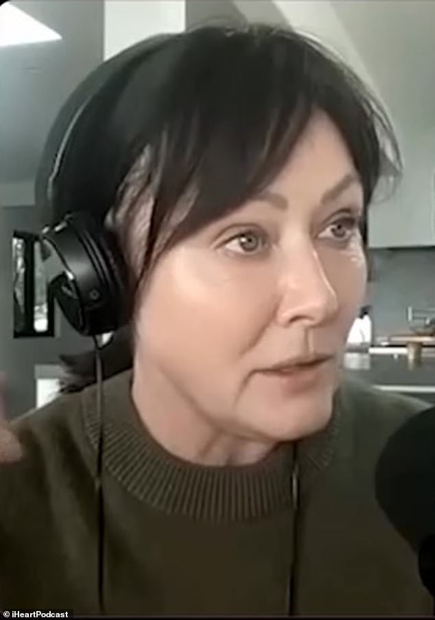 1708998613 937 Shannen Doherty turns beet red talking sex toys after losing