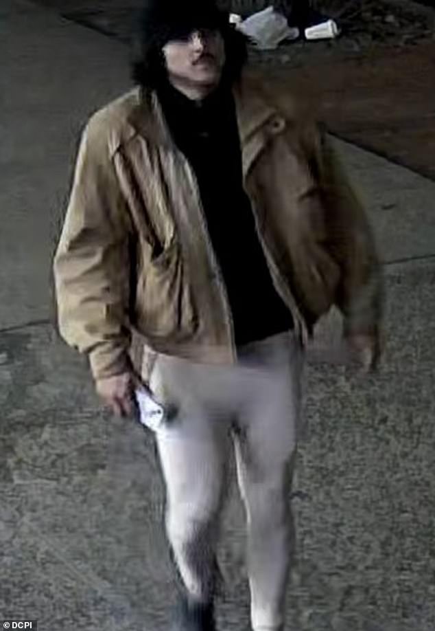 Surveillance footage of Almansoori captured after Oleas-Arancibia's murder wearing her leggings on a well-lit Manhattan street.