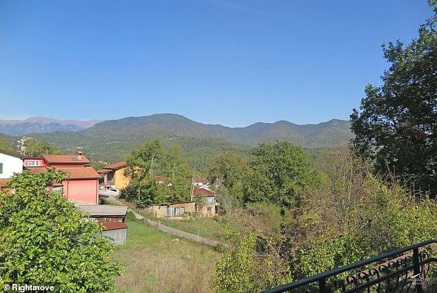 The property boasts extensive views of the surrounding countryside and the Tuscan hills.