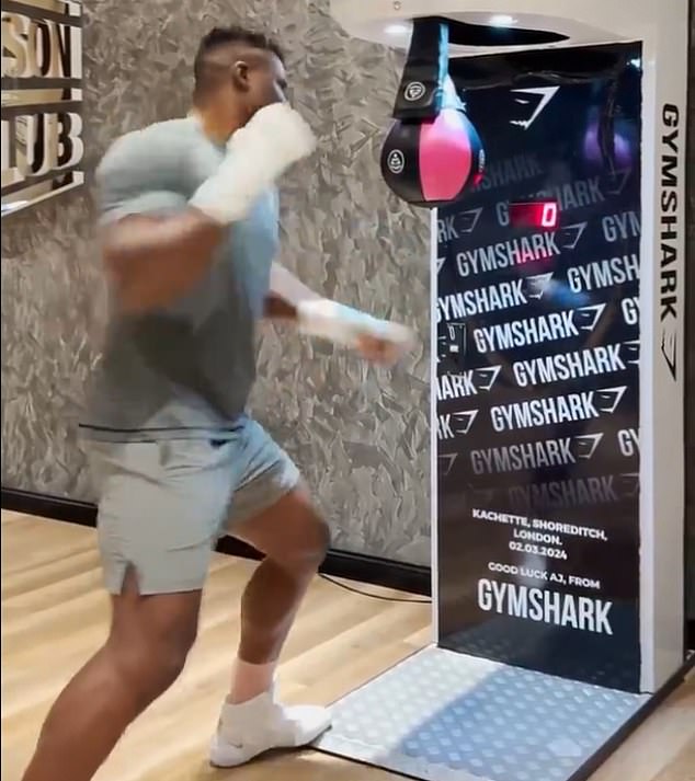 Ngannou unleashed a huge right hand before his clash with Joshua