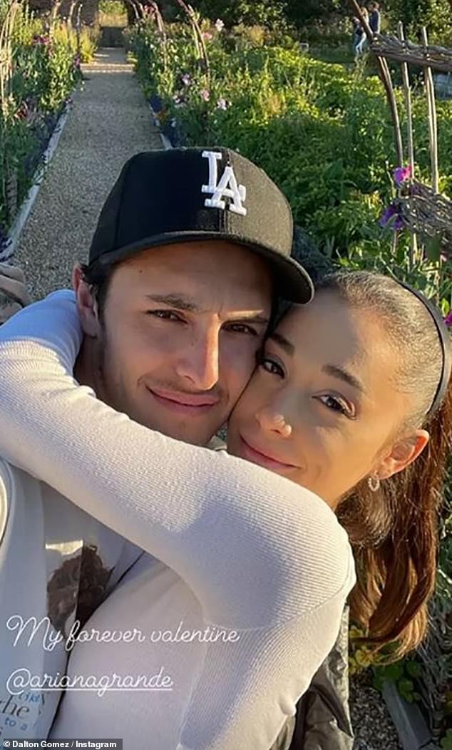 1709083099 984 Ariana Grande reveals her new record chronicles her most heartbroken