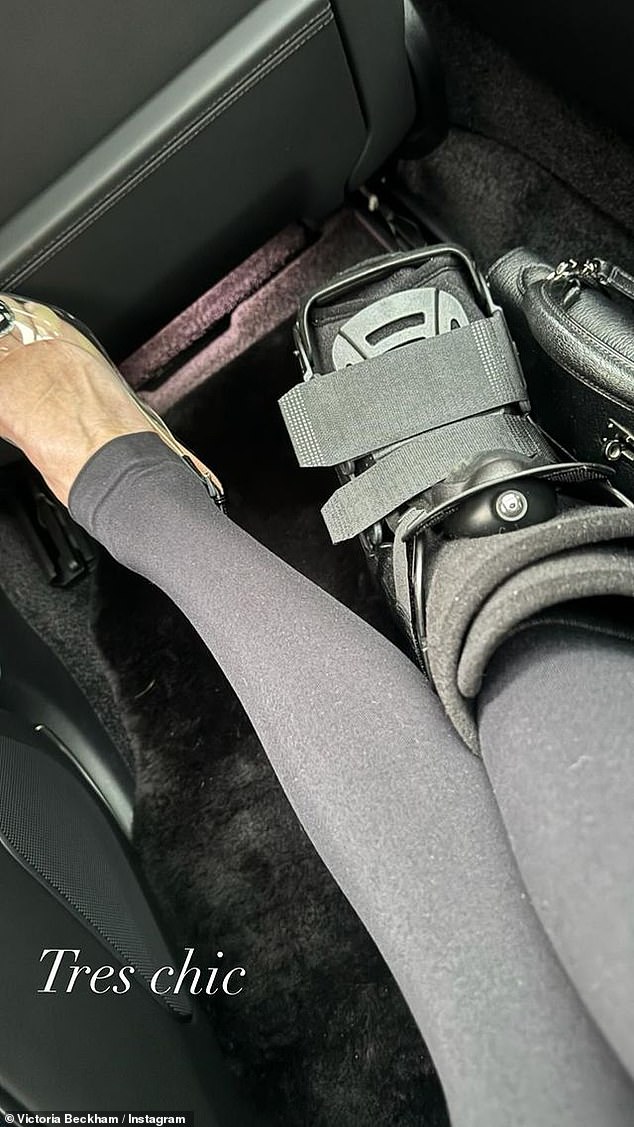 Victoria posted a photo of her foot tied in a 'tres chic' boot
