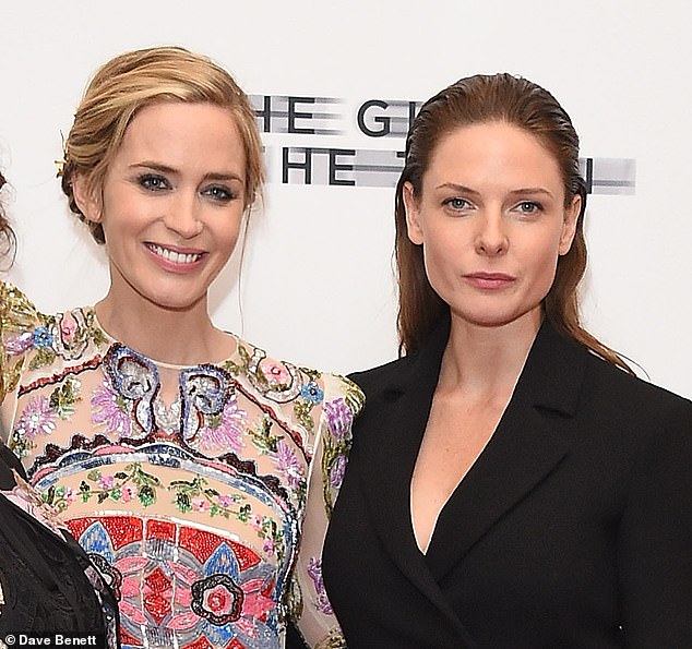 1709199979 342 Emily Blunt DENIES being the unnamed co star who yelled at