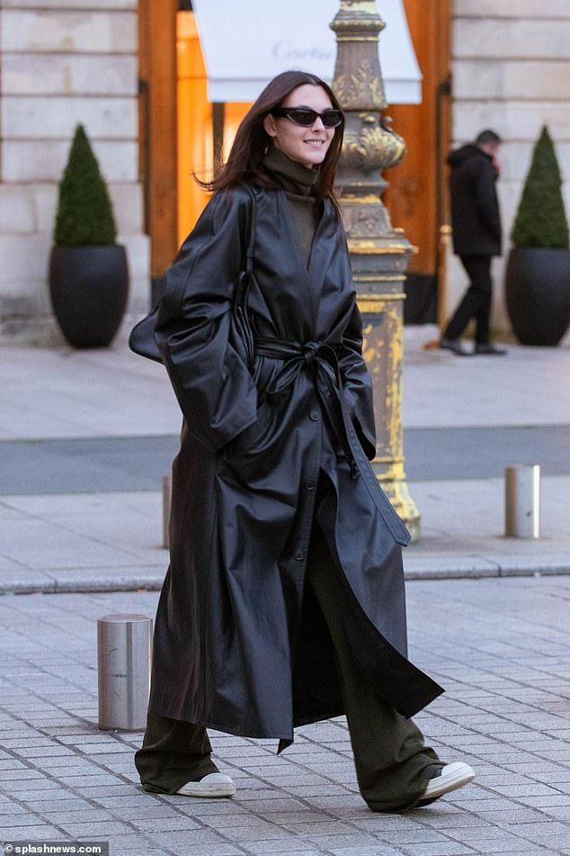 On Wednesday afternoon, Vittoria was photographed while in the French capital after a montage.
