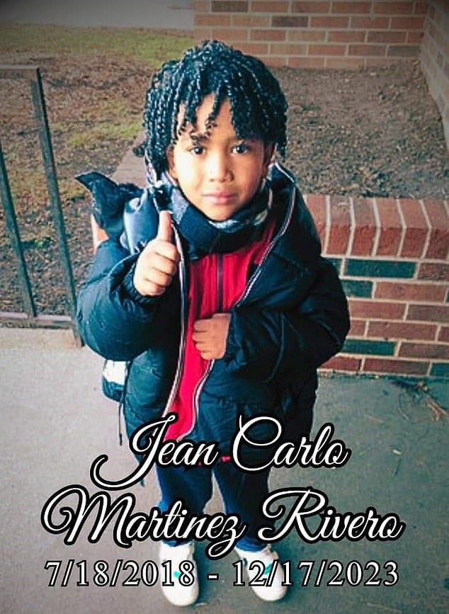 Jean Carlos Martínez was only five years old when he died on December 17 after taking refuge in the Pilsen shelter south of the city center.