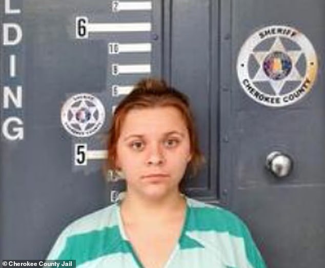 Jessie Eden Kelly, 22, is accused of kidnapping Mary Elizabeth Isbell, 37, and throwing her to her death off a cliff.