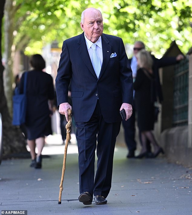 Alan Jones makes a staggering profit as he sells lavish two-bedroom South Brisbane apartment for $1.3million