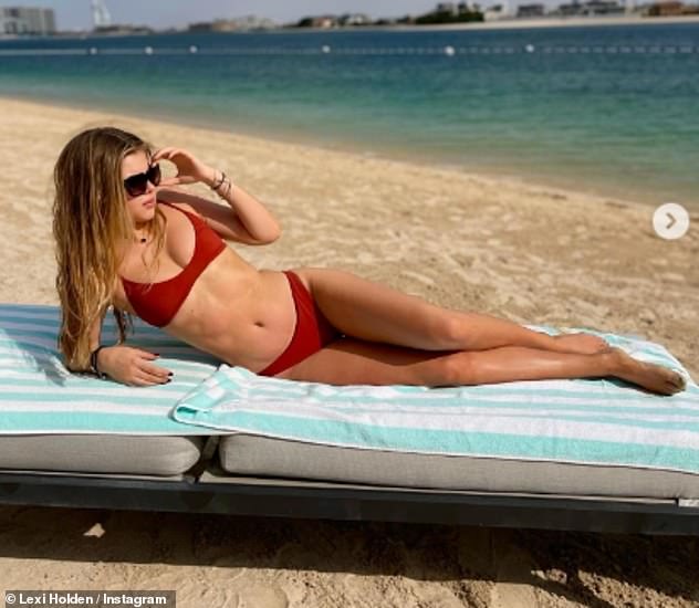 Amanda's eldest daughter, Lexi, looked the spitting image of her mother on Wednesday as she shared a new bikini photo.