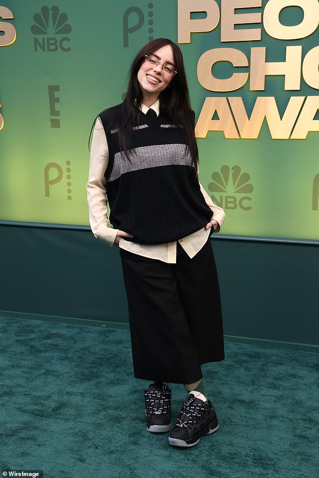 Billie Eilish was heard giving her opinion on the TikTokers who attended the People's Choice Awards.