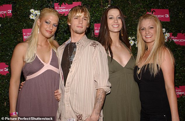 Leslie (left) died of a drug overdose at age 25 in 2012 (pictured in 2006), the same year the Carter brothers starred in the reality show House of Carters.