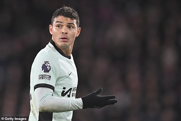 Thiago Silva's groin problem leaves him in a race to be fit for Sunday's Carabao Cup final
