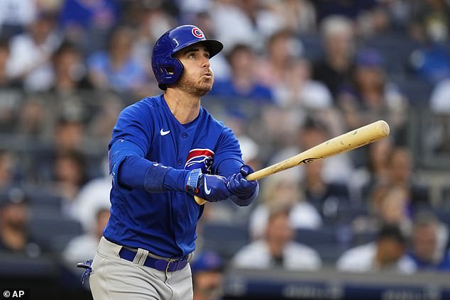 Outfielder/first baseman Cody Bellinger has returned to Chicago after testing free agency
