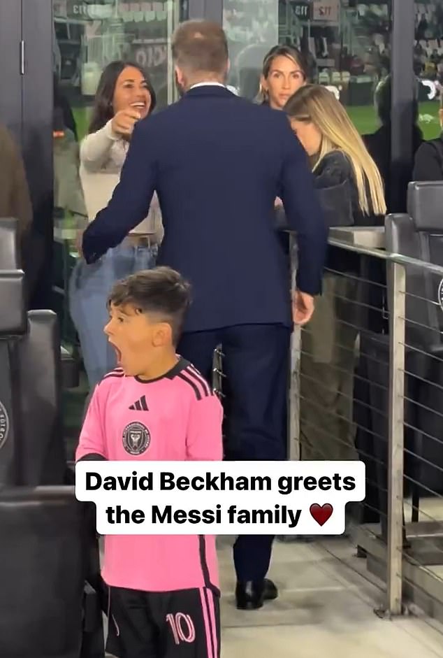 David Beckham greeted Antonela, wife of Lionel Messi, before Inter Miami's opening match of the season