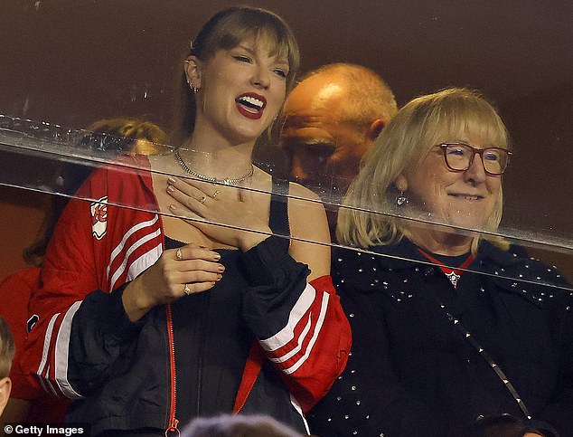 Taylor Swift and Kelce's mother Donna have been photographed together in suites before