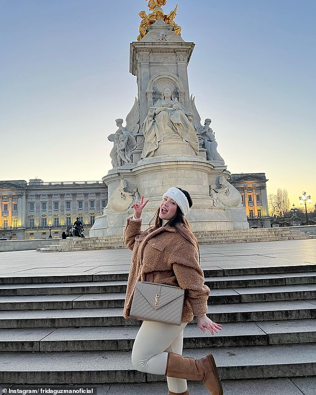 Frida Sofía Guzmán Muñoz, 18, poses in front of Buckingham Palace during her European tour