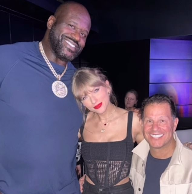 Shaquille O'Neal finally had the chance to meet pop star Taylor Swift at the Super Bowl