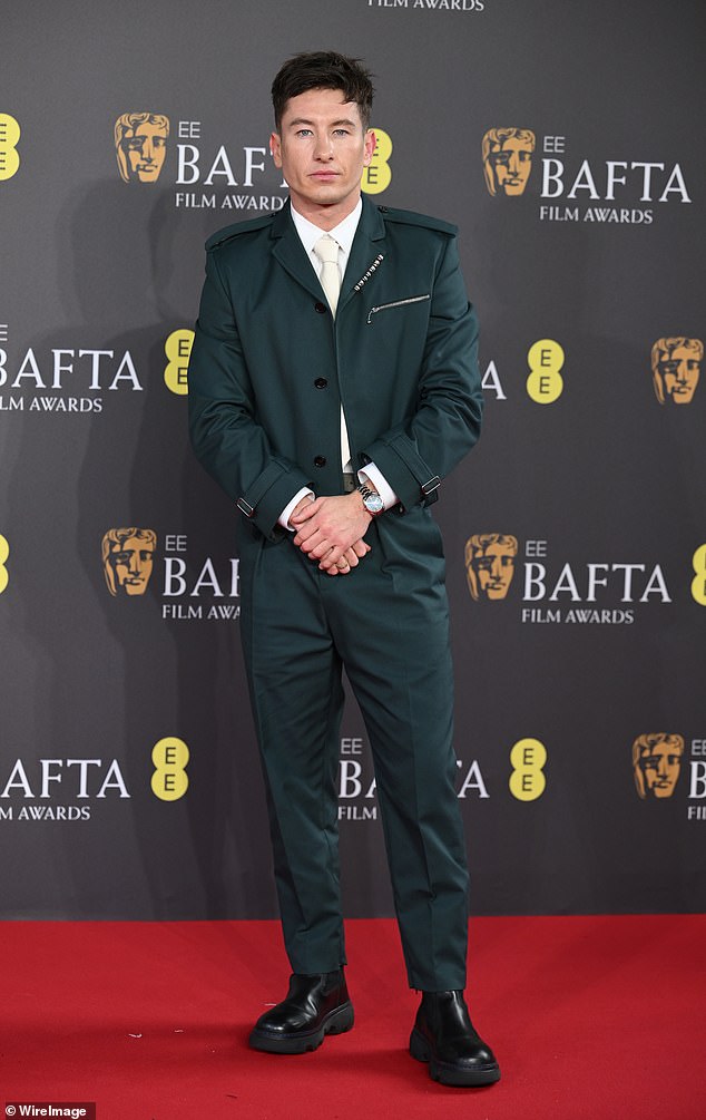 Hollywood leading man Barry Keoghan showed he's a fan of the tie at the BAFTAs, pairing it with a daring zip-up jacket.