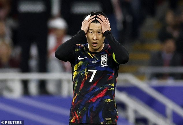 Tottenham's Son Heung-min dislocated his finger on the eve of South Korea's exit from the Asian Cup