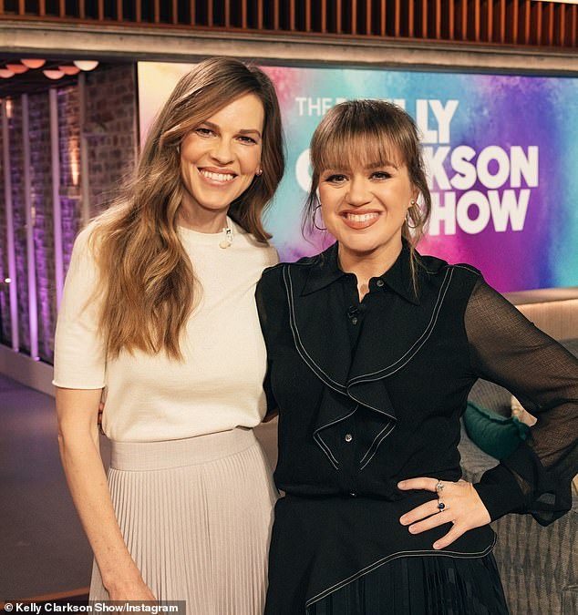 Kelly Clarkson welcomed Hilary Swank onto her talk show to chat about the Oscar winner's new film, Ordinary Angels, on Thursday.
