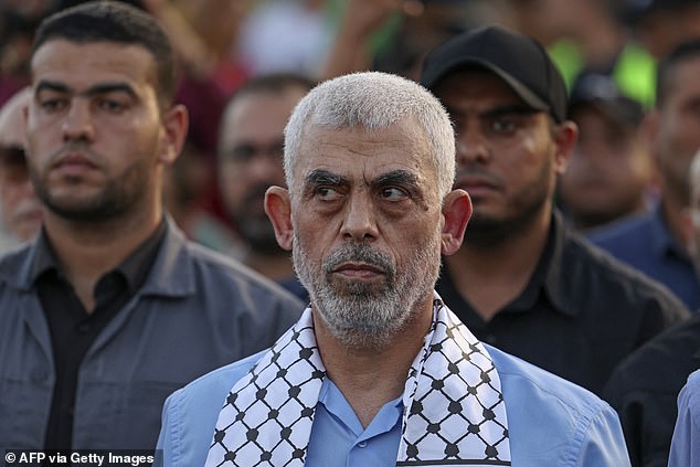 Israel has concentrated its military operations in Khan Yunis, a few kilometers from Rafah and the hometown of Hamas leader in Gaza, Yahya Sinwar, accused of orchestrating the October 7 attack.