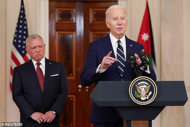 No questions please Biden refuses to answer as he meets