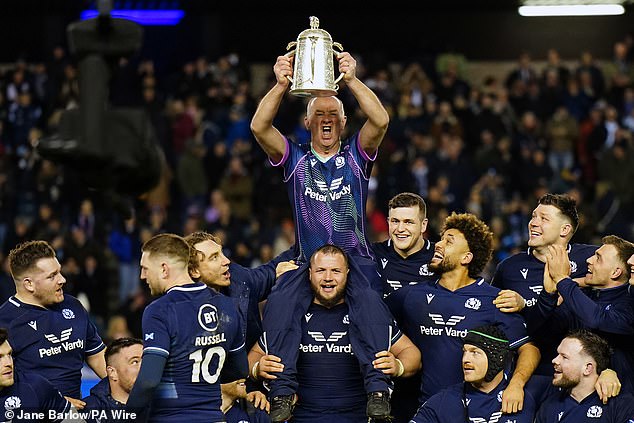 Scotland continued their long winning streak against England and became champions of the Calcutta Cup.