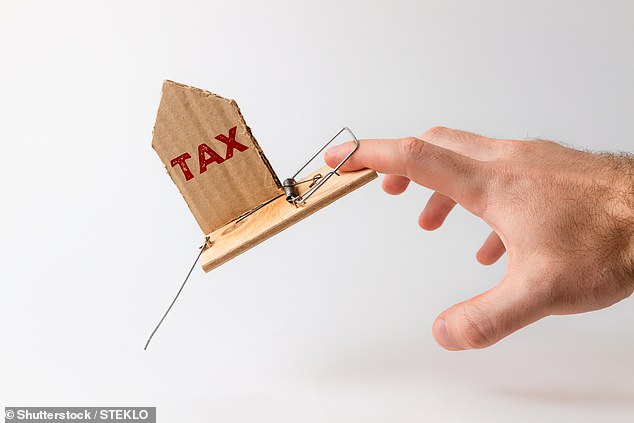 Sting: Removal of personal allowance creates 60% income tax trap between £100,000 and £125,140