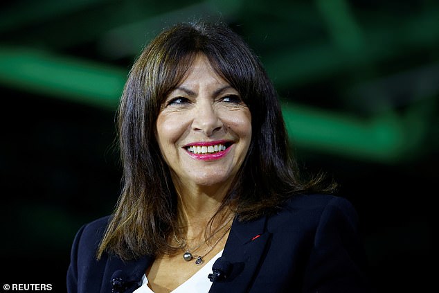 PSG supporters group Collectif Ultras Paris has called for the resignation of Paris Mayor Anne Hidalgo (pictured above) after 