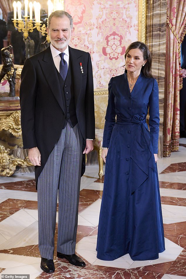 This Wednesday, King Felipe and Letizia received the Diplomatic Corps at the Zarzuela Palace in Madrid