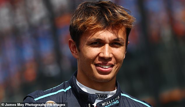 Red Bull extends its offer to Alex Albon for a future F1 position