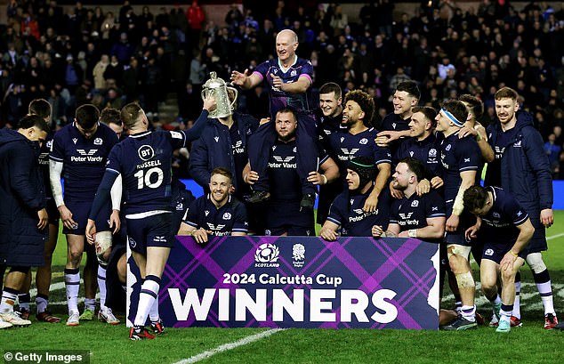 Scotland beat England for the fourth consecutive time in the Six Nations to lift the Calcutta Cup.