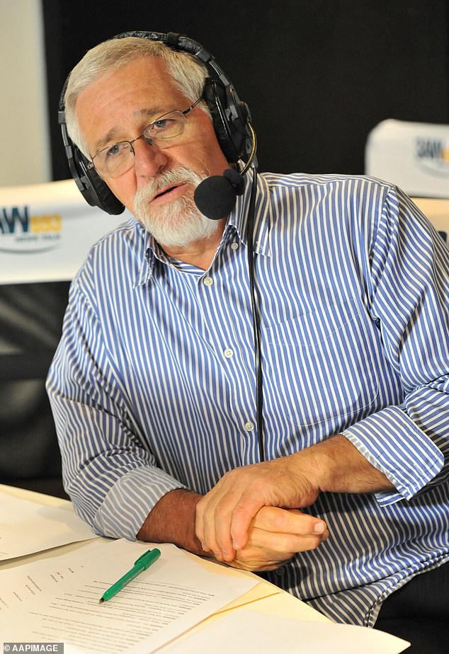Speaking to 3AW's Neil Mitchell on Tuesday, Pearson painted a bleak picture of Australia's future should the No vote succeed during the October 14 referendum.