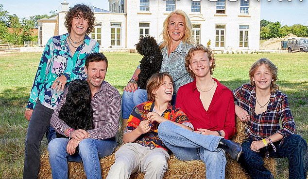 The couple share four children: Billy, 20, Charlie, 18, Rafferty, 16, and Laurie, 14.