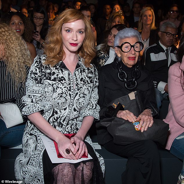 Apfel, who was a New York style icon for years, only came to global attention in 2005, when the Metropolitan Museum of Art showed an exhibition focused on her fashion sense titled Rara Avis (Rare Bird); seen with Christina Hendricks in 2016