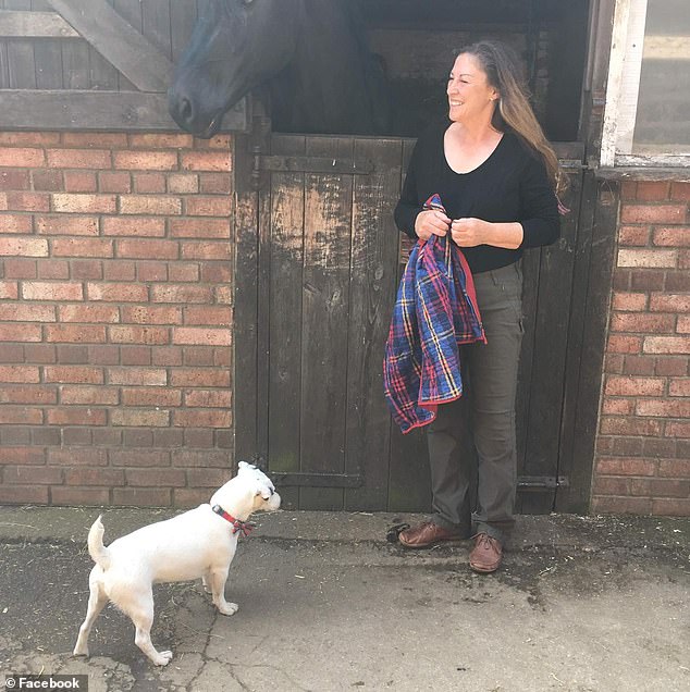 1709394502 680 The moment the horse whisperer tearfully tells police her husband