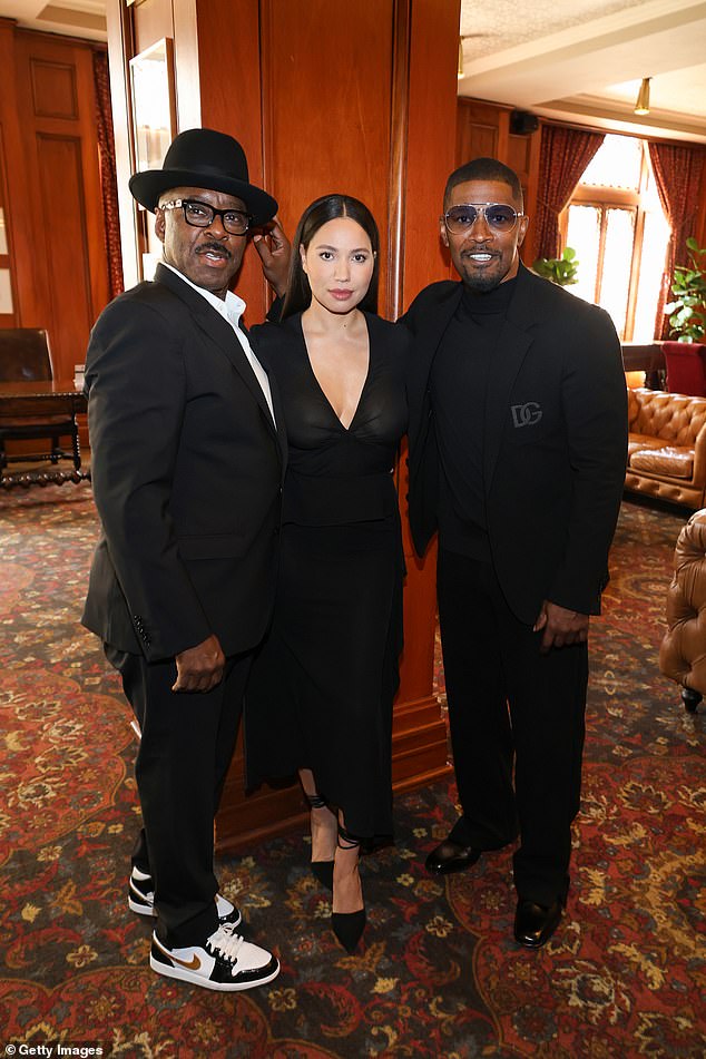 Foxx posed alongside Smolett and Emmy-winning actress Courtney B. Vance at the event.