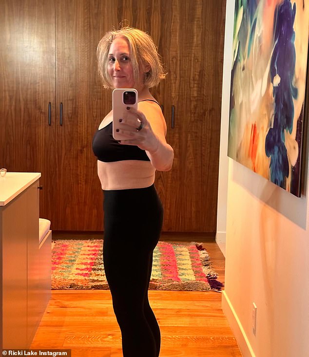 Ricky shared a recent photo flaunting her slimmer figure in a black sports bra and black leggings to better show off the progress.  She revealed that she and Ross started their diet on October 26.