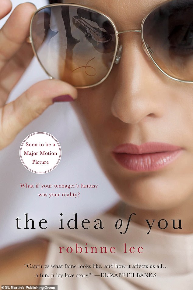 1709751021 98 First trailer for The Idea Of You Anne Hathaway 41