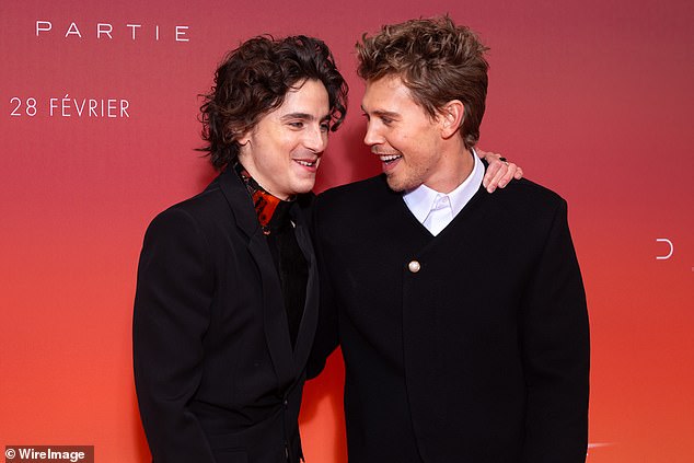 During a new joint interview with Butler, 32, Chalamet told NME that he really wants Butler to reprise his Oscar-nominated role as Elvis Presley for his biopic.