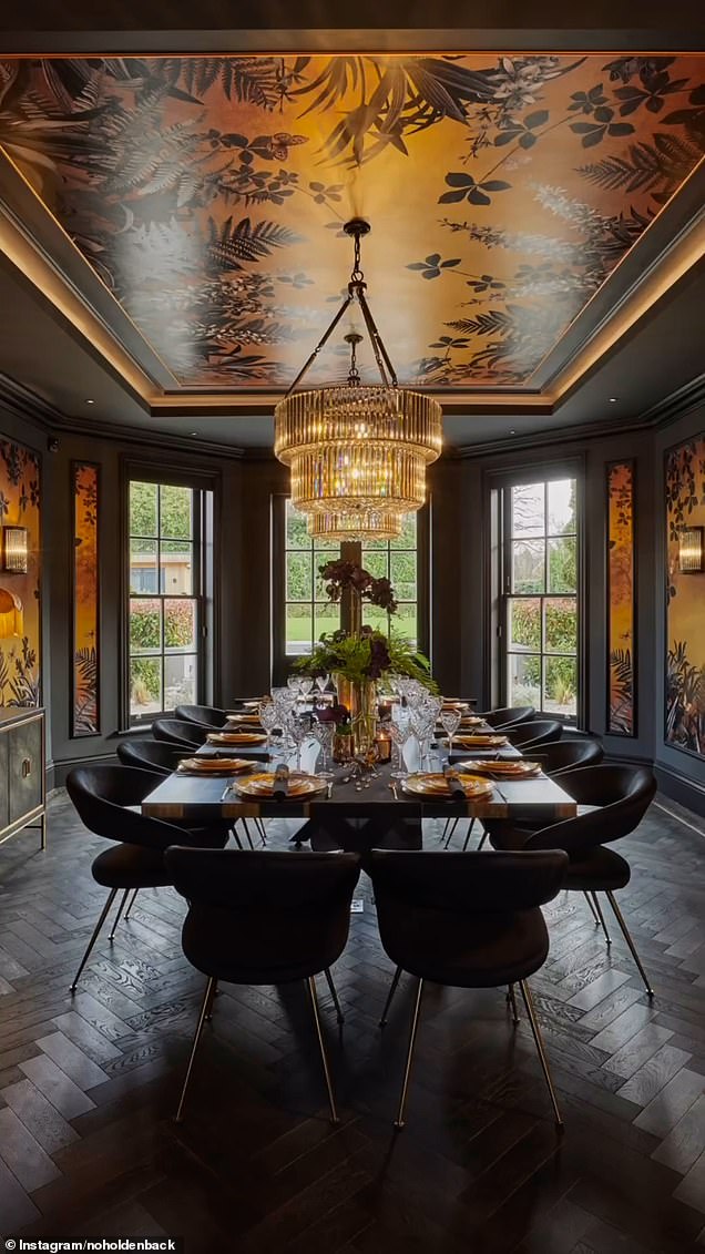 1709909900 600 Amanda Holden shares a glimpse of the stunning dining room