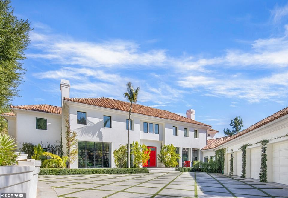 After initially listing the property for $22,888,000 last year, the couple is now seeking $18,988,000, which is still almost $5.4 million more than they purchased the home in 2017.
