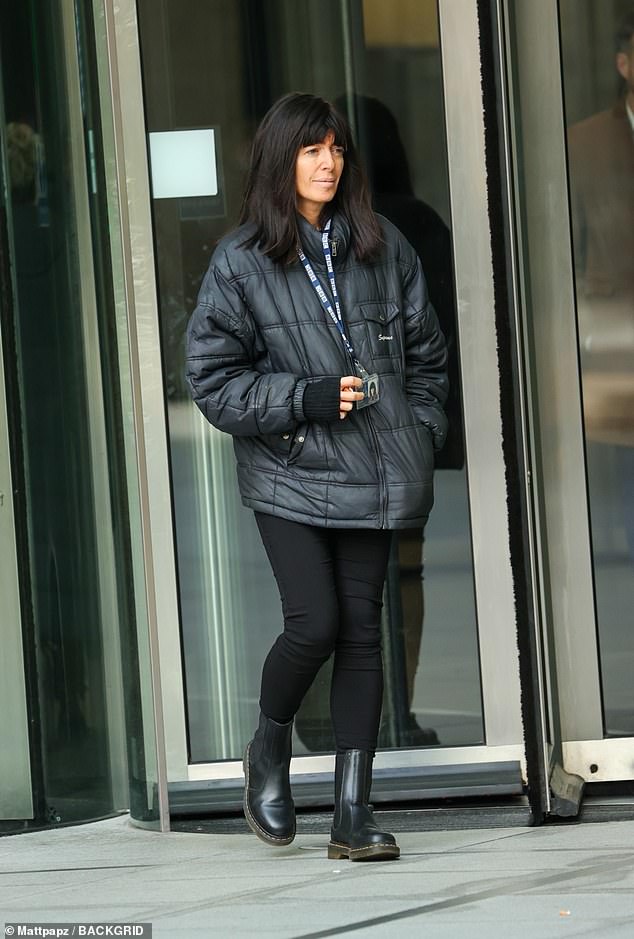 The Strictly Come Dancing presenter also wore a pair of black skinny jeans along with matching boots.