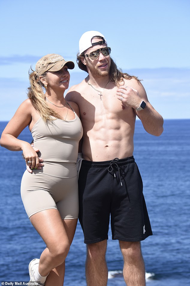 At one point, Eden and Jayden were seen posing for photos alongside the picturesque views of the ocean.