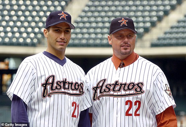 Roger Clemens (right) joined his friend and fellow Texan Andy Pettitte (left) in Houston in 2004.